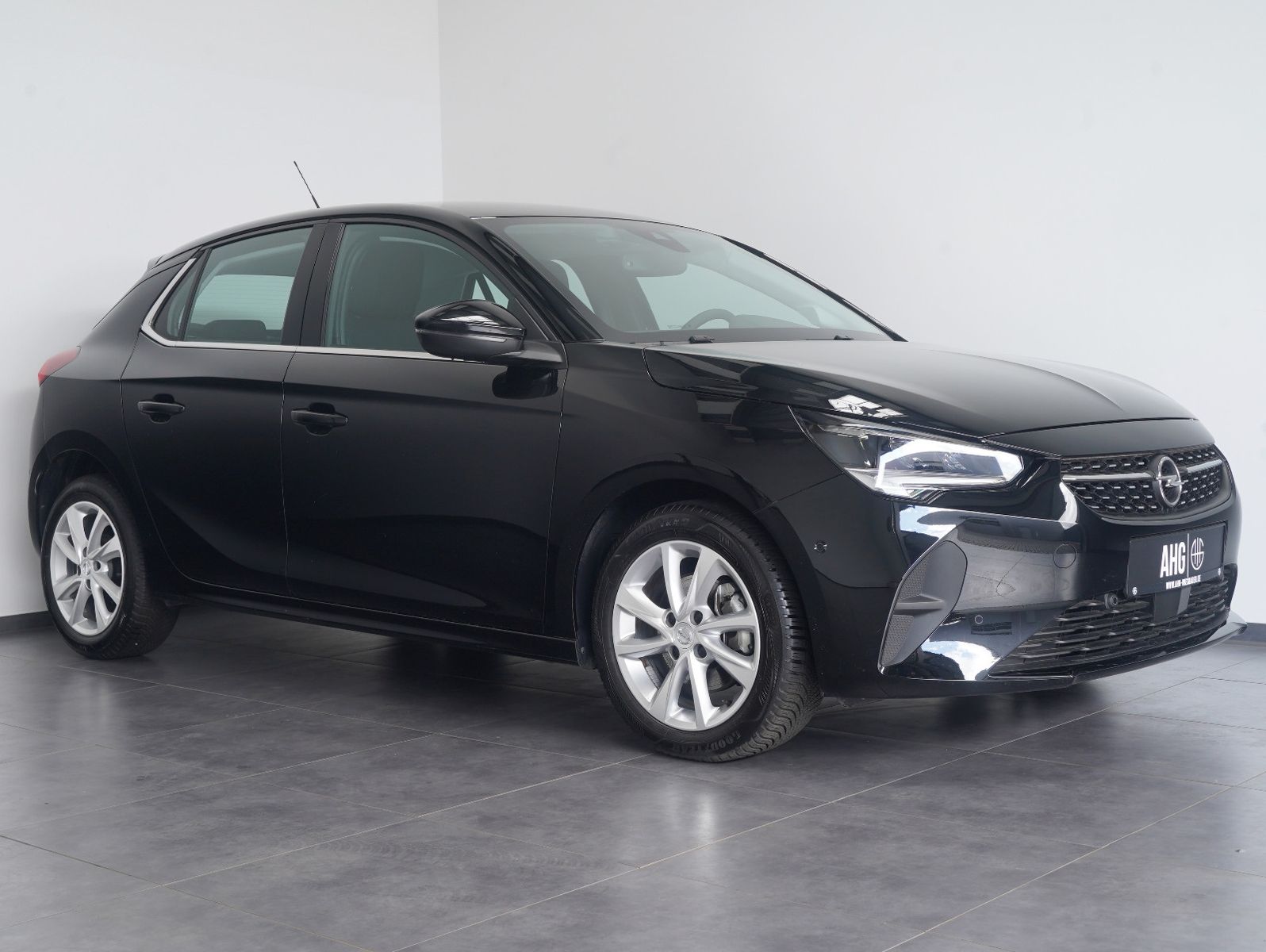Fahrzeugabbildung Opel Corsa F 1.2 Turbo Elegance DAB/LED/PDC/SHZ