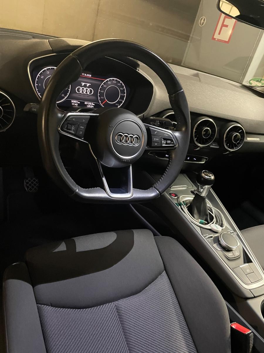 Audi TT Coupe 1.8 TFSI -