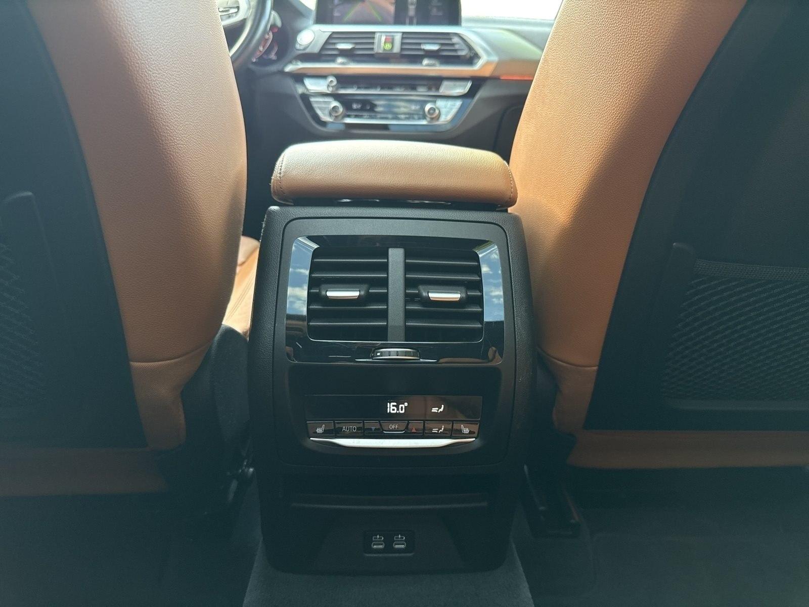 BMW X3 M40d AHK STANDHZ HEAD-UP PANO RFK HIFI XDRIVE
