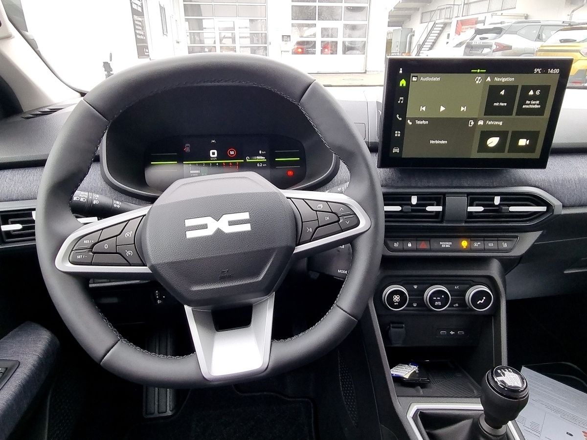 Fahrzeugabbildung Dacia Sandero Journey TCe 100