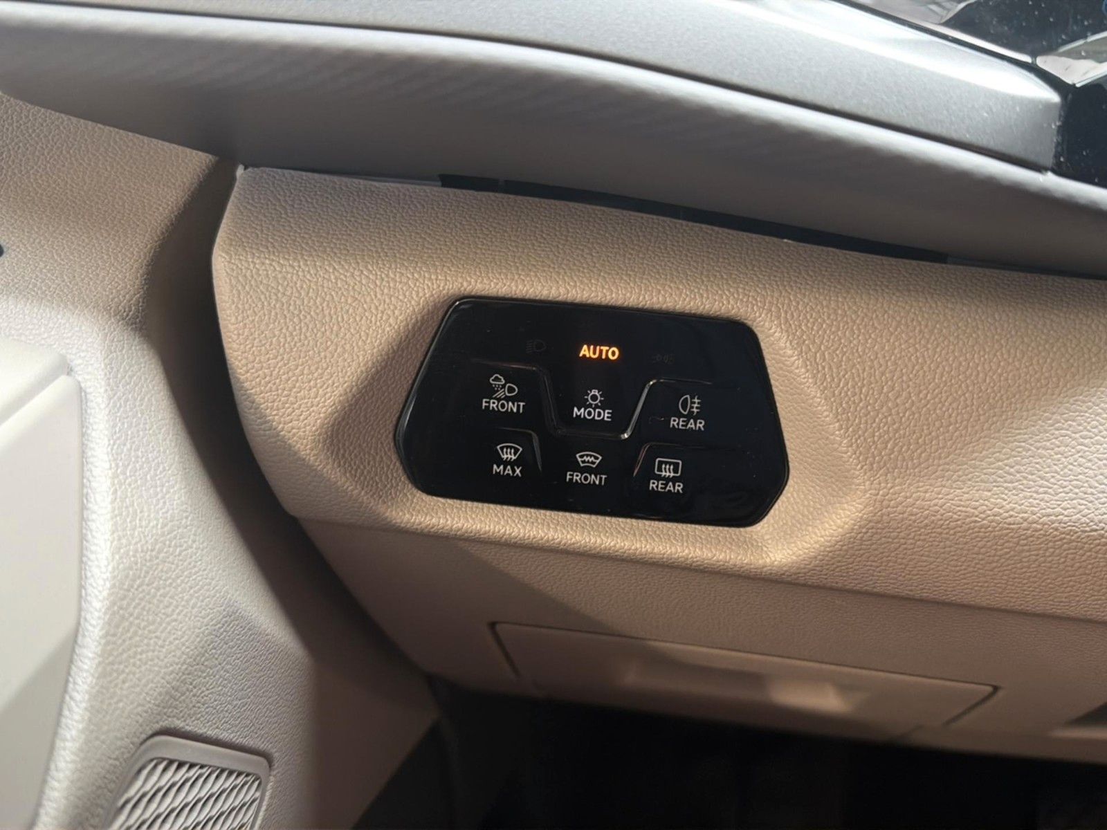 Volkswagen T7 Multivan Basis lang LÜ ACC AHK HUD LED 3-ZK foto 23