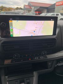 Bild 21 Opel Vivaro Kasten M Flügeltüren + 2x Schiebetüren