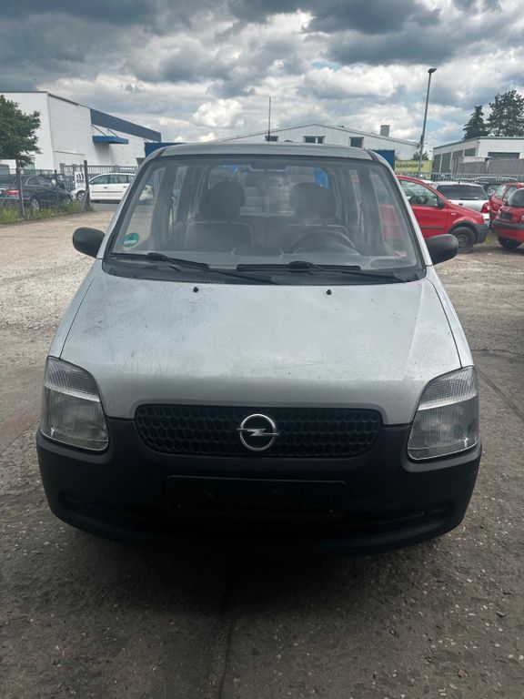 Opel Agila