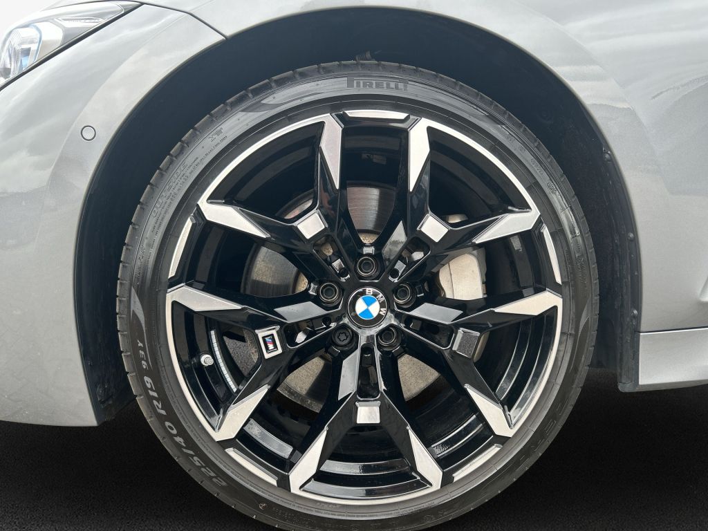 BMW 330 - Bild 8