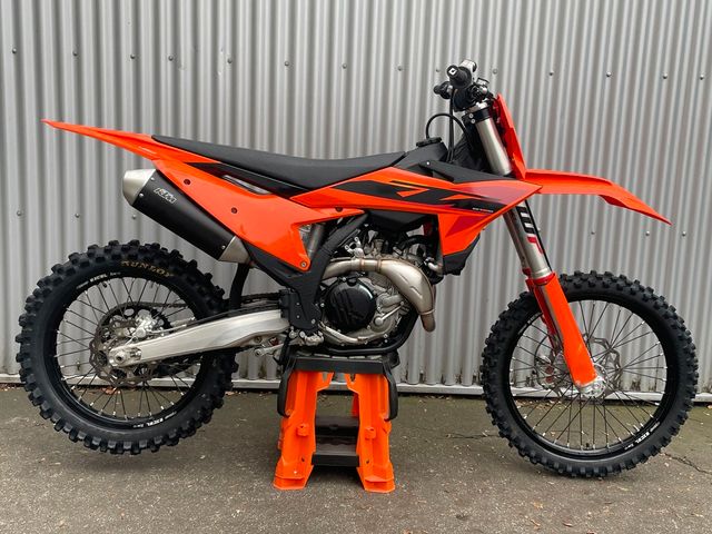 KTM 450 SX-F 2025 top gepflegt aus 1. Hand - 9,2 h