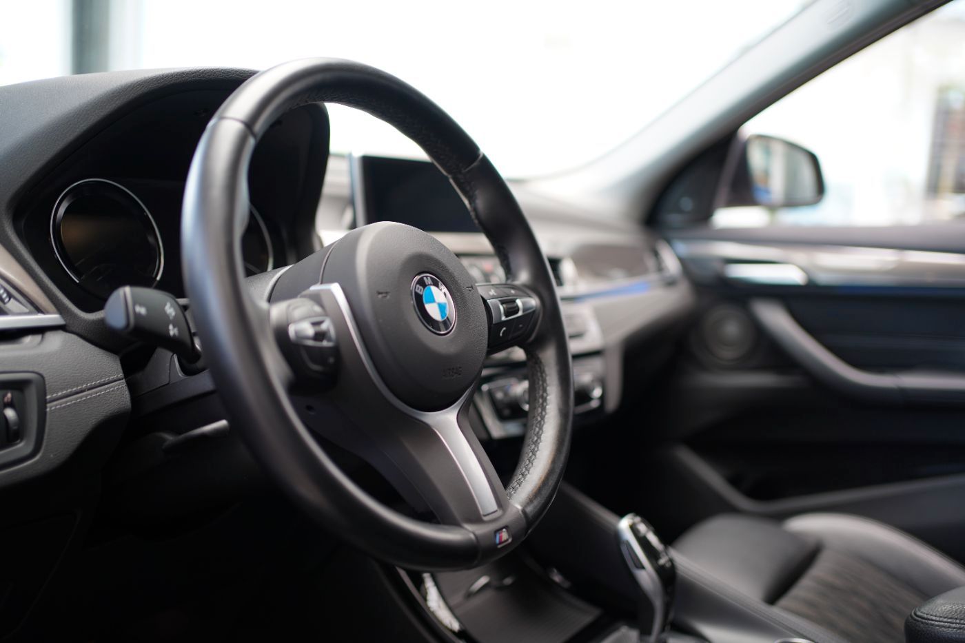 Fahrzeugabbildung BMW X1 xDrive18d xLine +AHK+LED+Parkassist+Navigatio