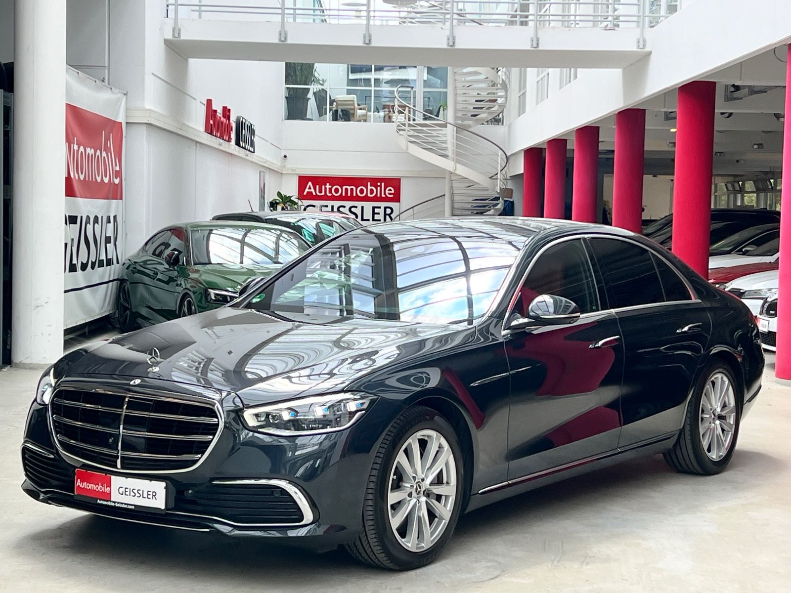 MERCEDES-BENZ S400 4Matic Panoramad.+Standhzg.+Burmester