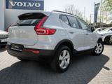 Volvo XC40 T3 Momentum Core - Volvo Gebrauchtwagen von 2021