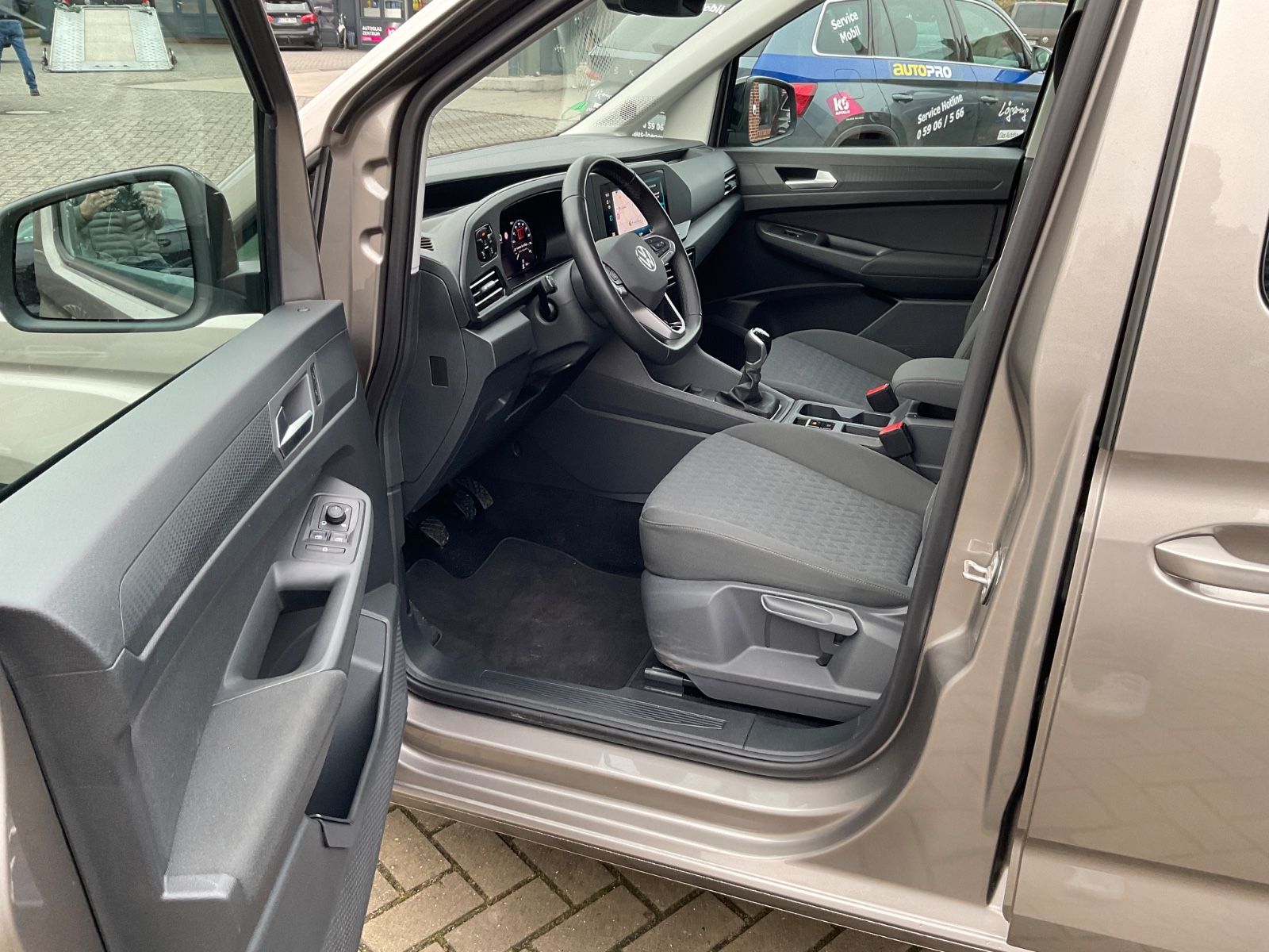 Fahrzeugabbildung Volkswagen Caddy 1.5 TSI Style,Kamera,Navi,AHK,CarPlay