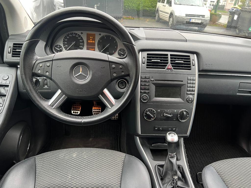 Mercedes-Benz B 160