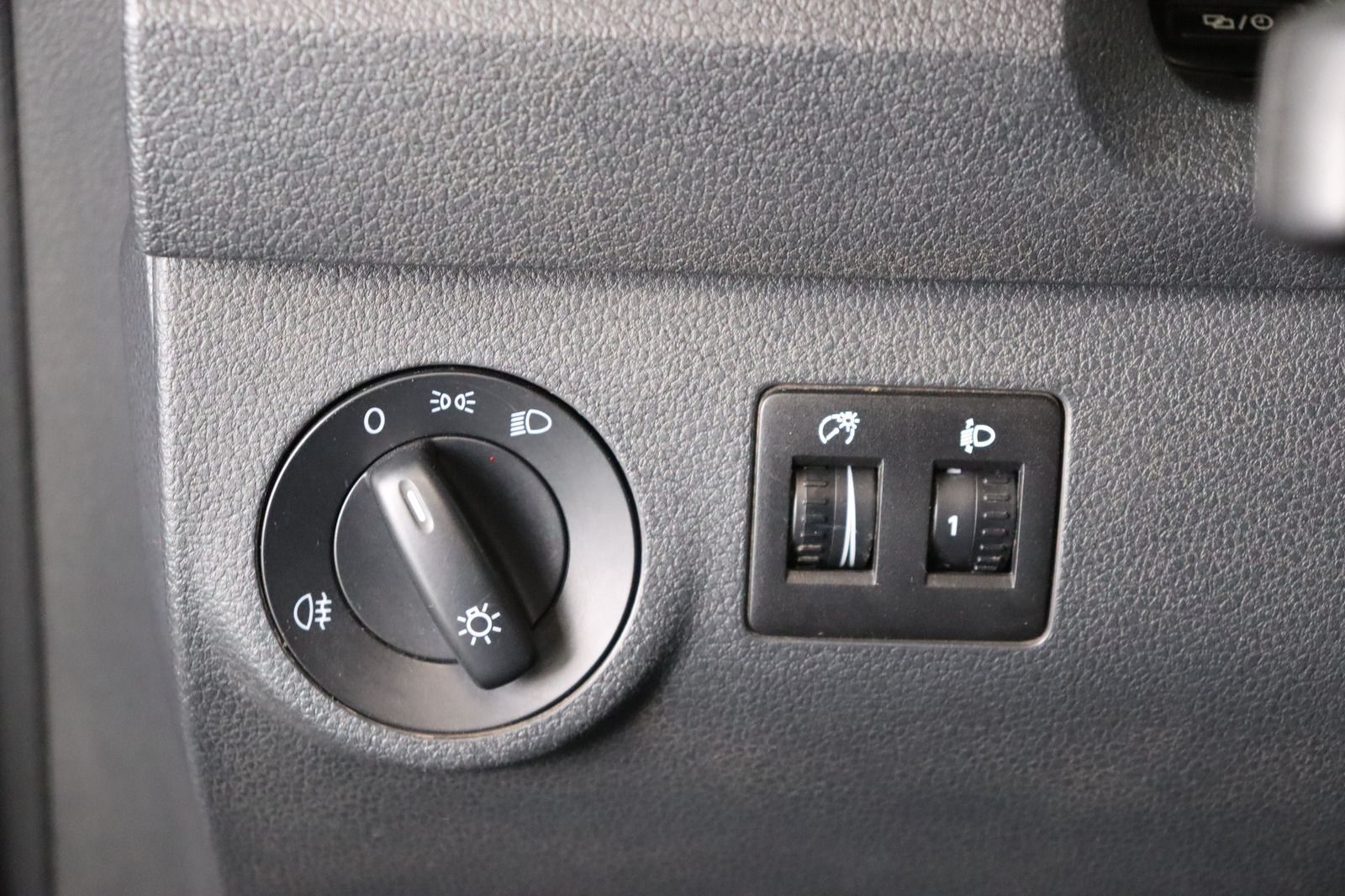 Fahrzeugabbildung Volkswagen Caddy Maxi  2.0 TDI * Klima * 1.Hand
