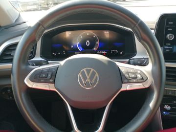 Volkswagen T-Roc - 12