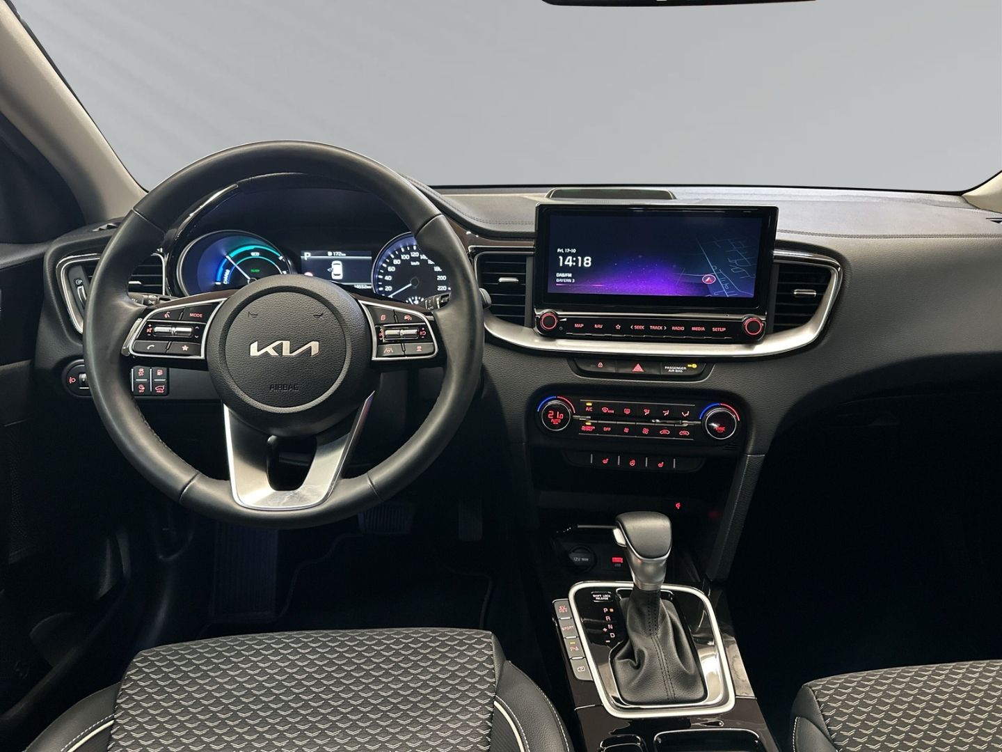 Fahrzeugabbildung Kia Ceed_sw Plug-in Hybrid Spirit 1.6 + Navi + Digit