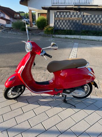 Piaggio Vespa Primavera 125 e4