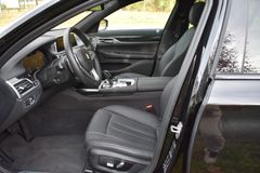 Fahrzeugabbildung BMW 740 d xDrive *STHZ*GD*Soft-C*Mietkauf o.Schufa