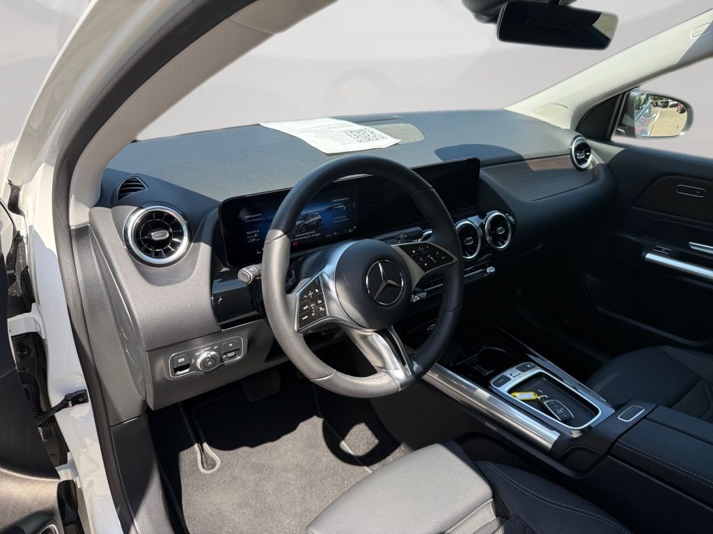 Mercedes-Benz GLA 180 - Bild 12