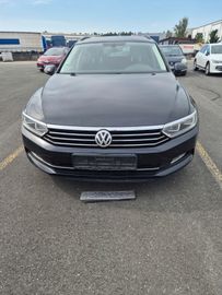 Volkswagen Passat Variant - 2