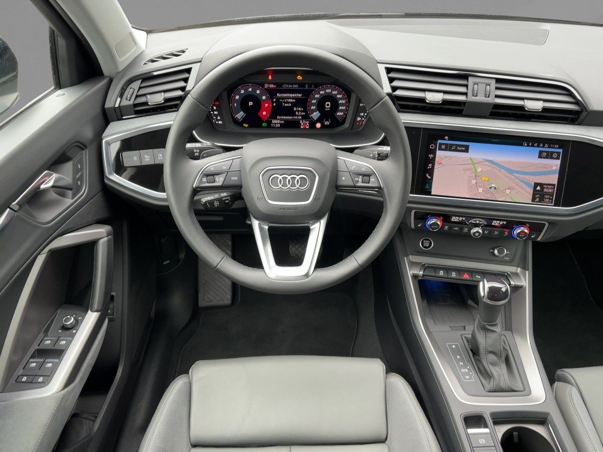 Audi Q3 - Bild 11