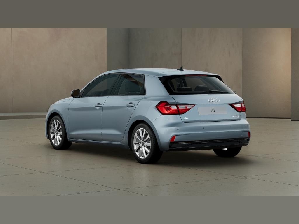 Audi A1 Sportback 35 TFSI UPE 30.665 Allwetterreifen, миниатюра 3
