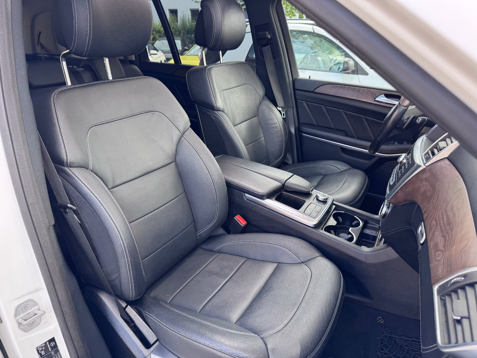MERCEDES-BENZ GL 500 - 7 places