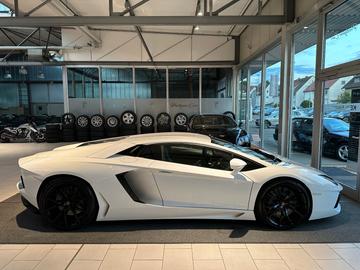 2011 Lamborghini AVENTADOR 照片 4