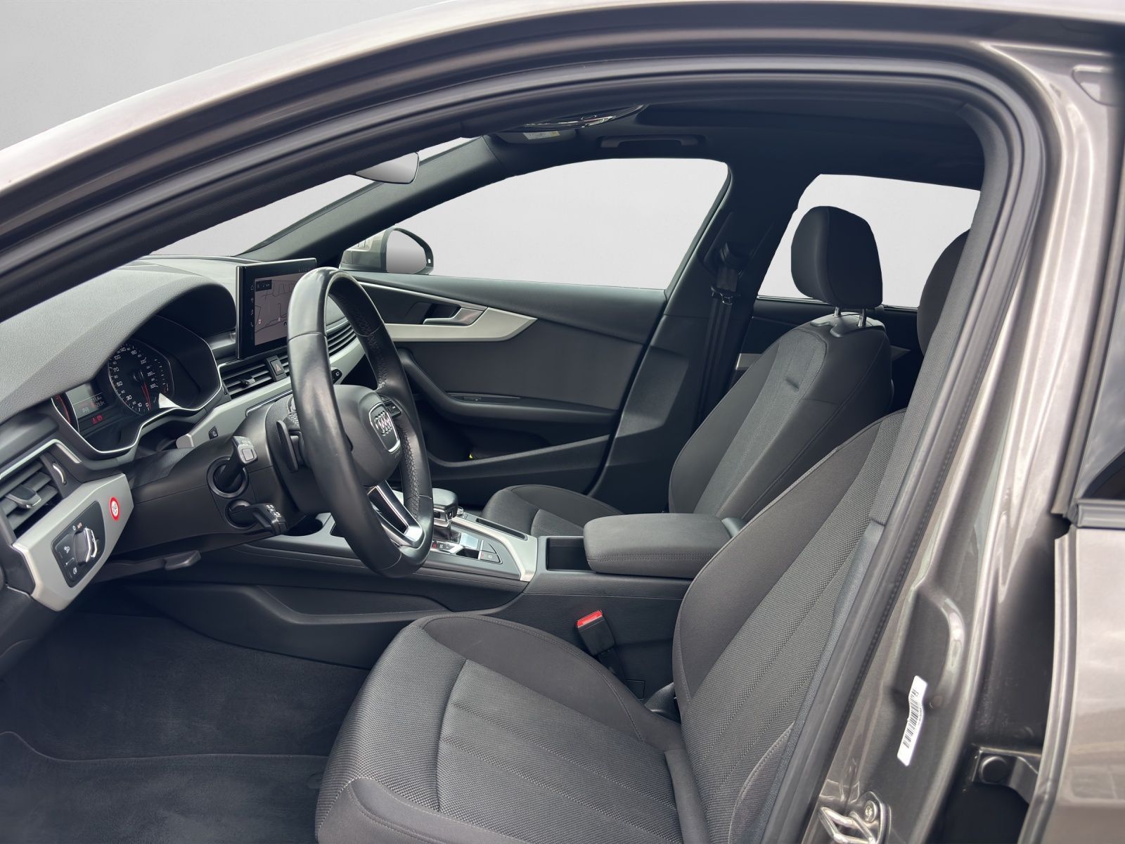Audi A4 - Bild 13