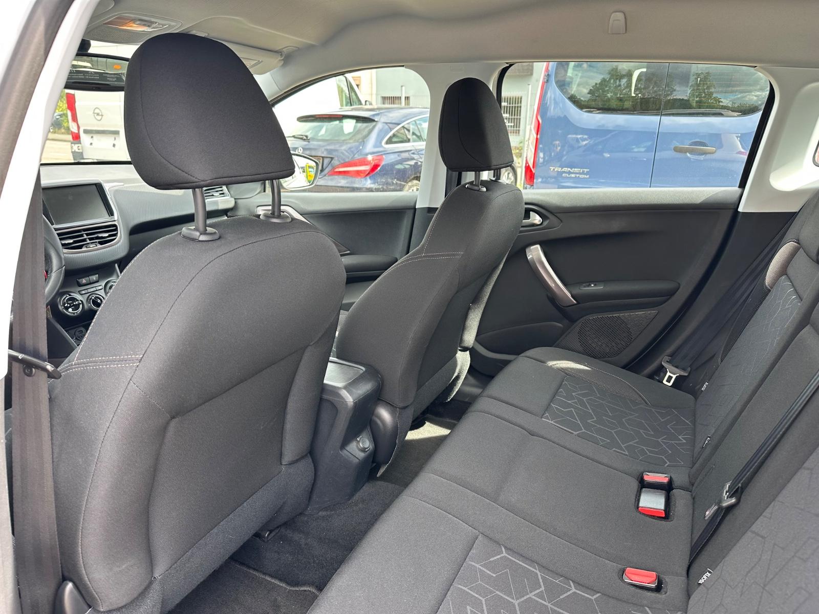 Peugeot 2008 Active
