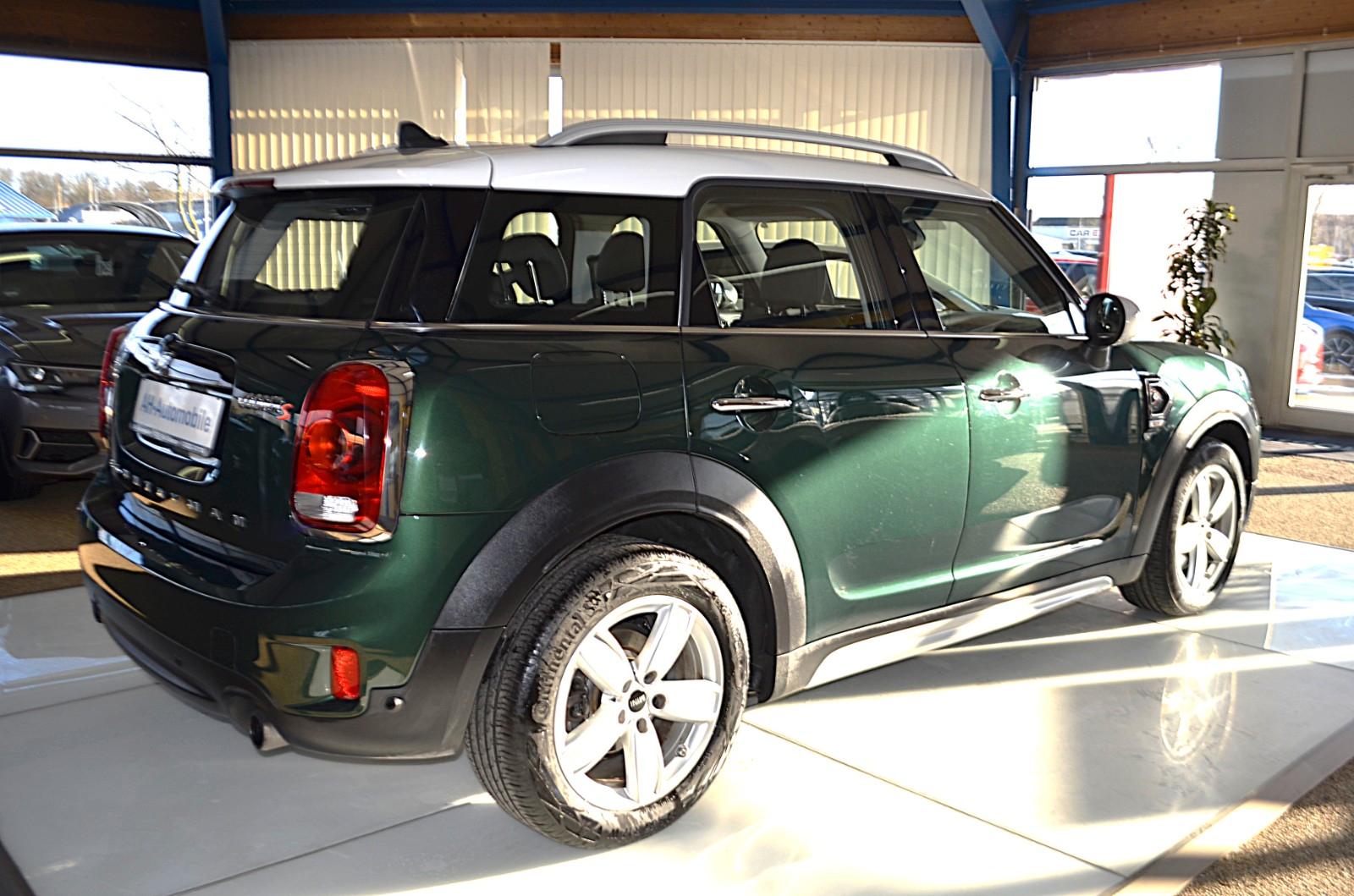 MINI Countryman S (Cooper) AUTOMATIK / XENON / NAVI