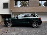 Porsche Cayenne S - Porsche Scheckheft, Burmester, Pano - Porsche mit Benzin-Antrieb: Grün