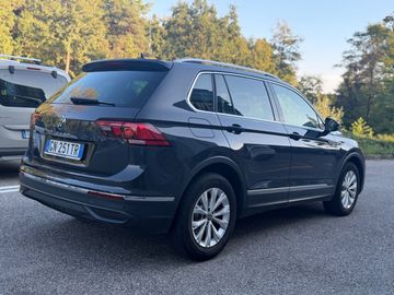 Volkswagen Tiguan - 4