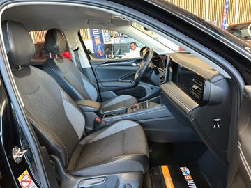 Volkswagen Tiguan *1-HAND*360°*LKHZ*ACC*LED*3-ZONEN*NAVI*
