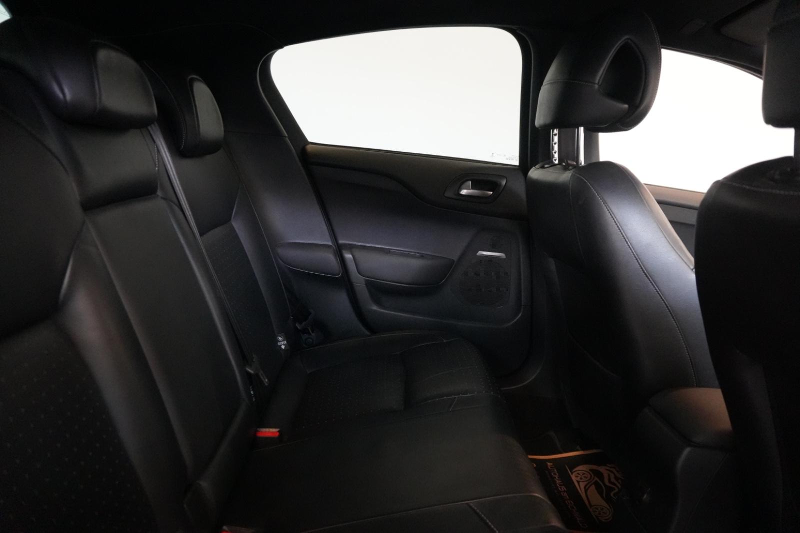DS Automobiles DS4 Crossback 2.0 Blue-HDi PDC Stz