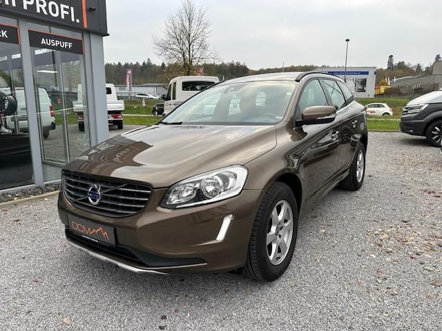 Volvo XC60 Momentum 2WD Navi PDC AHK