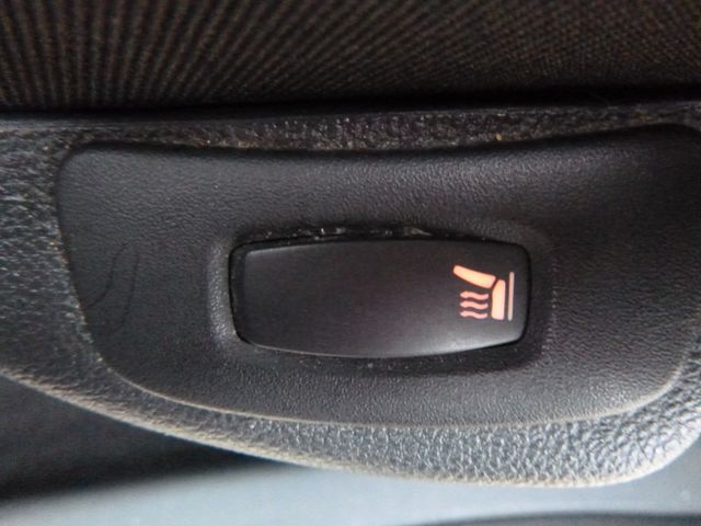 Fahrzeugabbildung Renault Captur 0.9 TCe >AHK/LED Licht/NAV/KAM/PDC