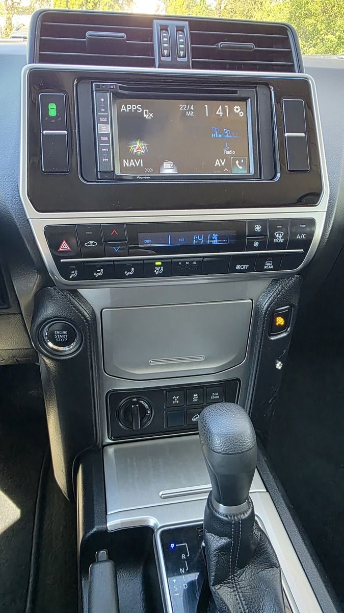 Toyota Land Cruiser 150 Comfort, Aut., Navi, KeylessGo foto 17