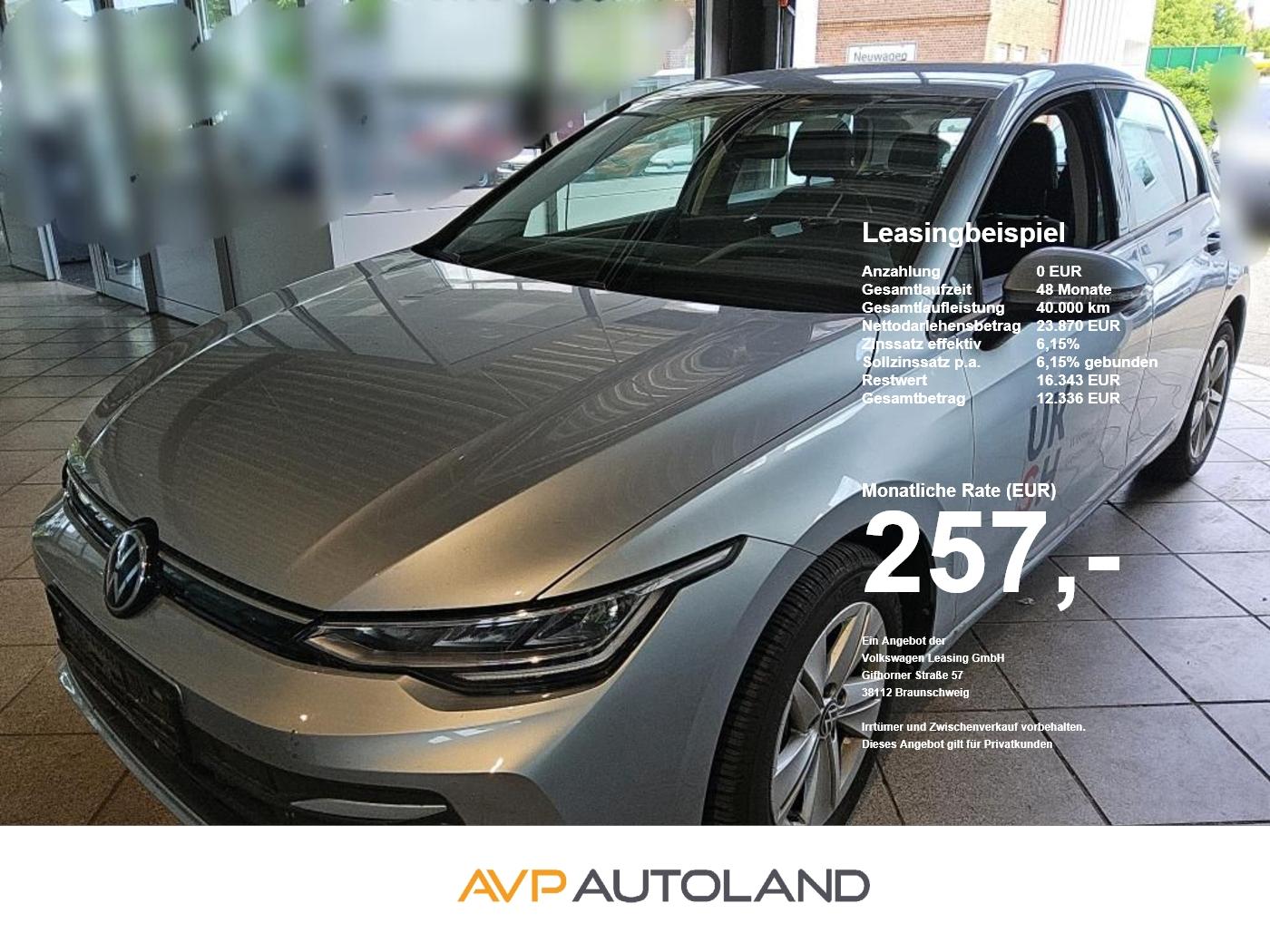 Volkswagen Golf VIII 1.5 eTSI DSG Life NAVI LED SITZH