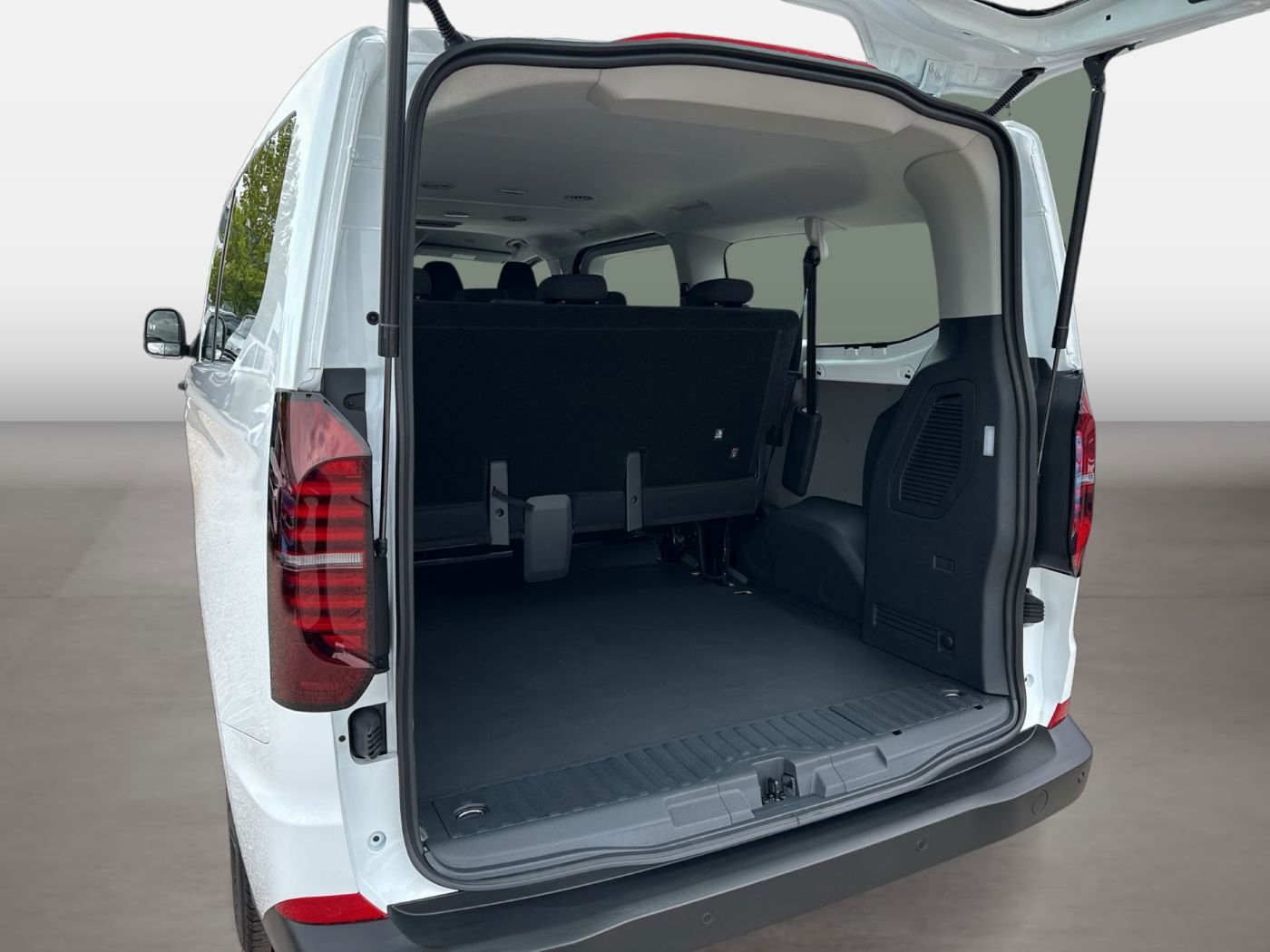 Volkswagen T7 Transporter - Bild 17