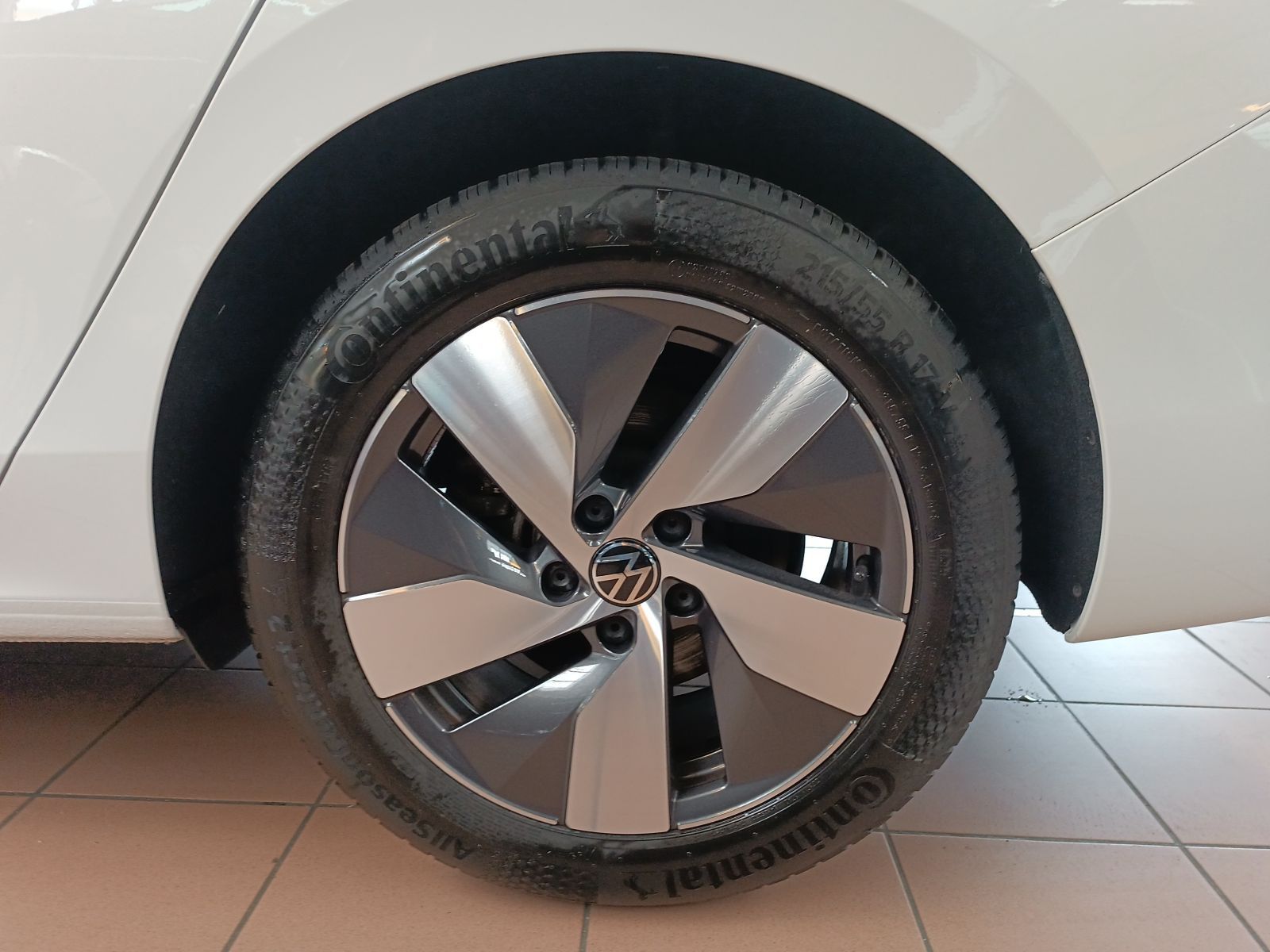 Volkswagen Passat Variant - Bild 6