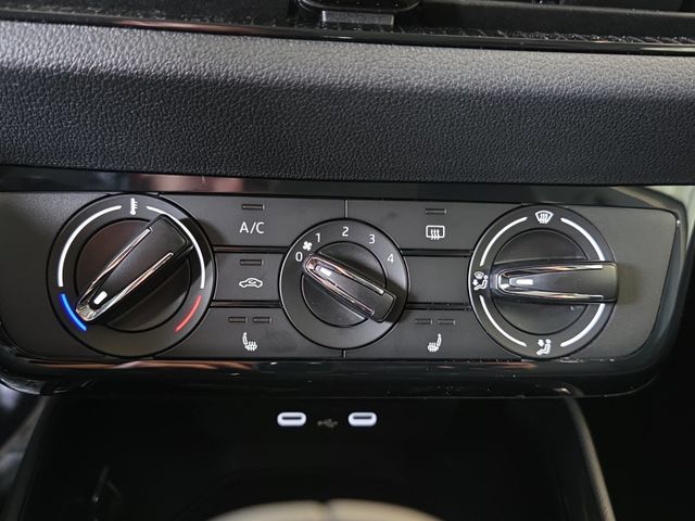 Fabia Selection 1.0 TSI DSG*KAMERA*LED*DAB*