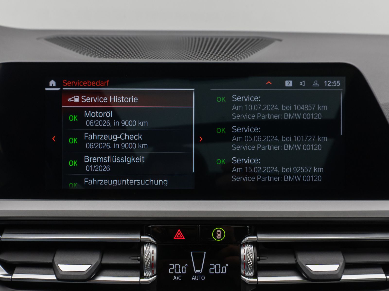 Fahrzeugabbildung BMW 330d Panorama Kamera H/K DAB Komfort Alarm LED