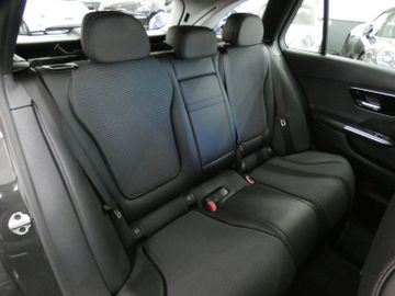 Mercedes C 220 - 12