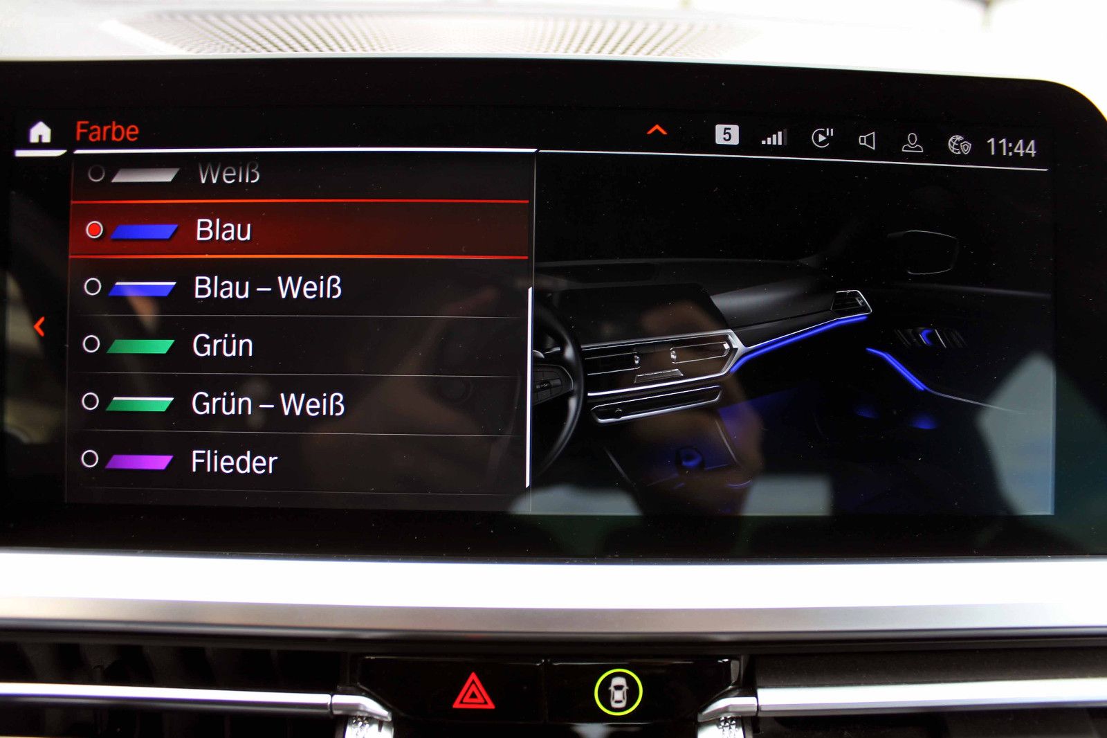 Fahrzeugabbildung BMW 320i xDrive MSport Steptr. Temp PDC KAM LED NAV