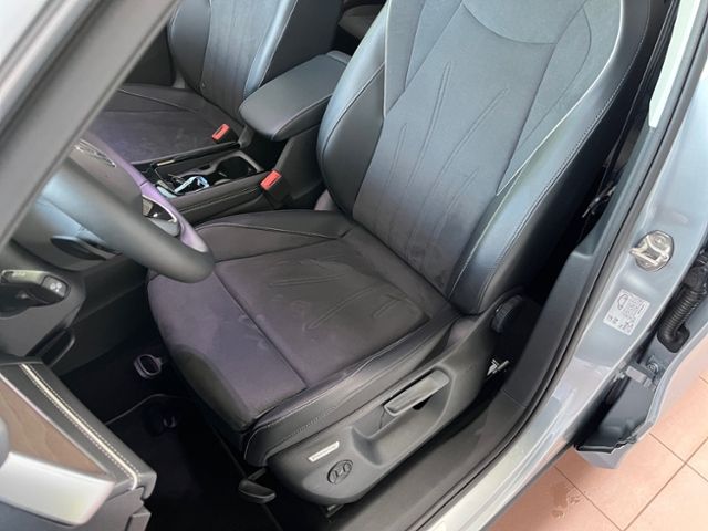 Fahrzeugabbildung Volkswagen Tayron 2.0 TDI DSG ELEGANCE AHK NAVI LED-PLUS