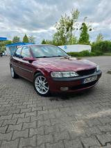 Opel Vectra B - gebrauchte Opel Vectra aus dem Jahr 1998