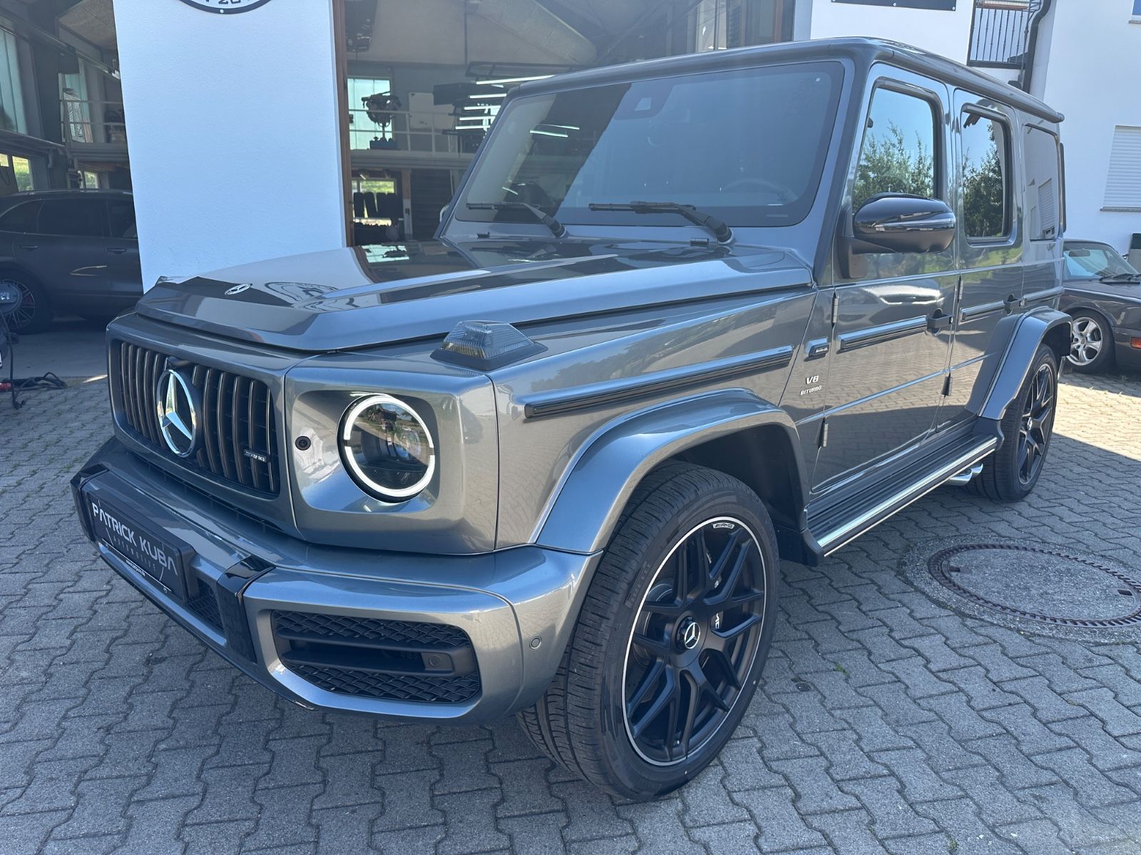 MERCEDES-BENZ G63 AMG Wie Neu 22"/NIGHT !