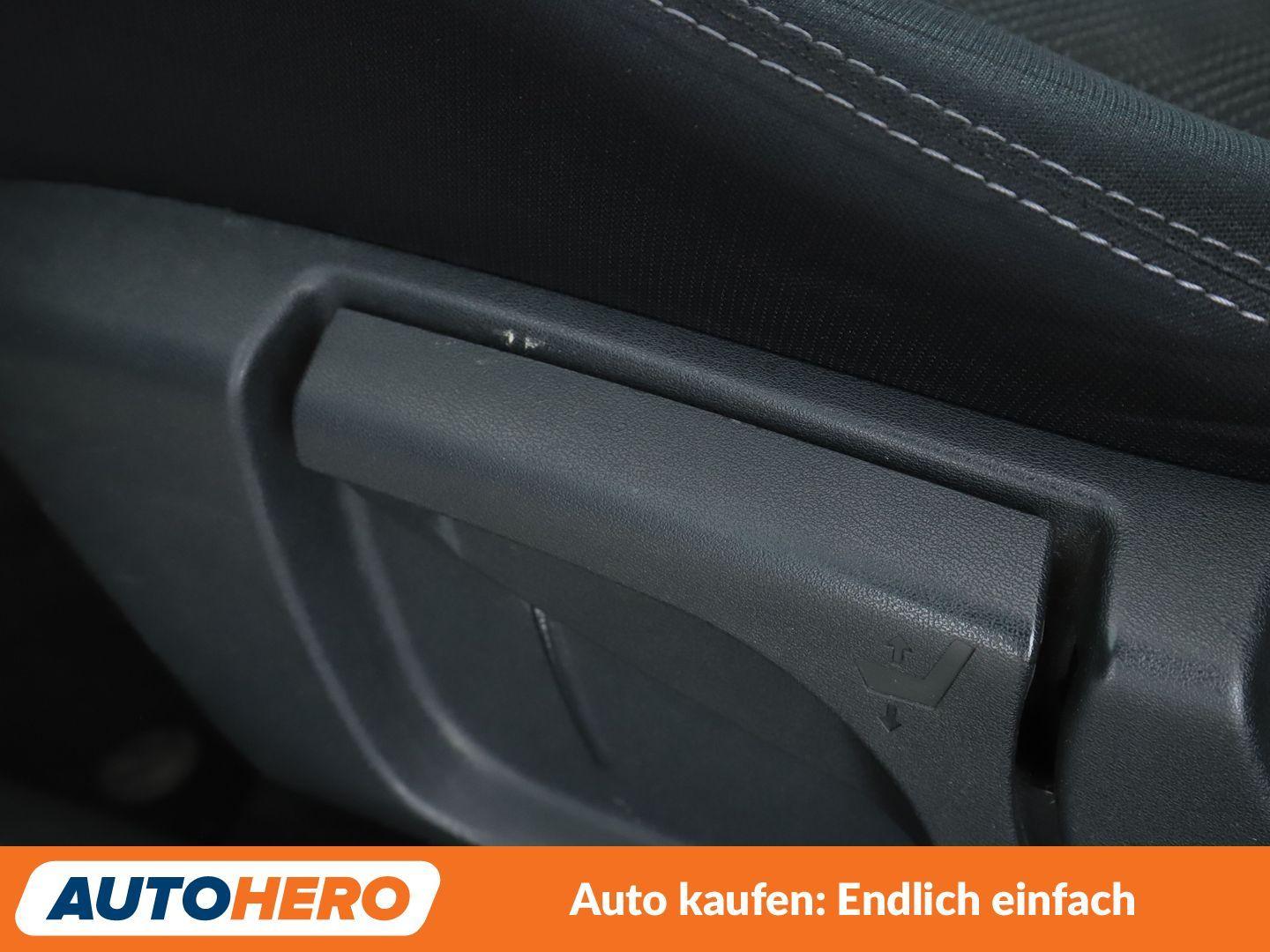 Nissan Qashqai 1.2 Acenta*NAVI*SPUR*PDC*SHZ*KLIMA*TEMPO