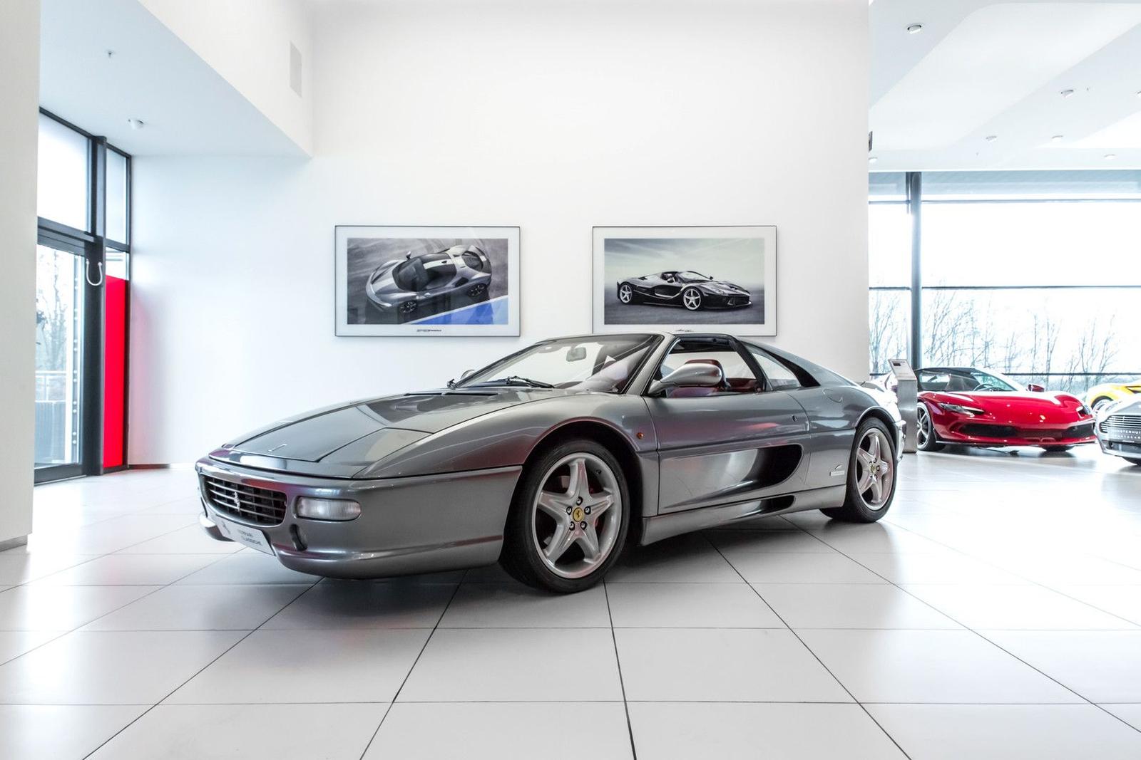 Ferrari F355 F1 GTS ~Ferrari Munsterhuis~