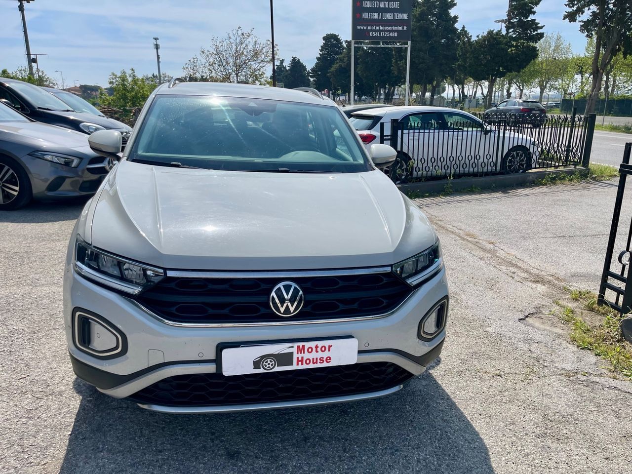 Volkswagen T-Roc 1.5 TSI ACT DSG Style BlueMotio imagem 3