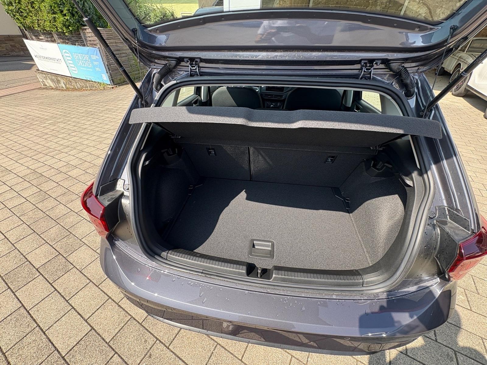 Volkswagen Polo VI 1.0TSI Sitzheizung PDC Klima AppleCarpla, миниатюра 12
