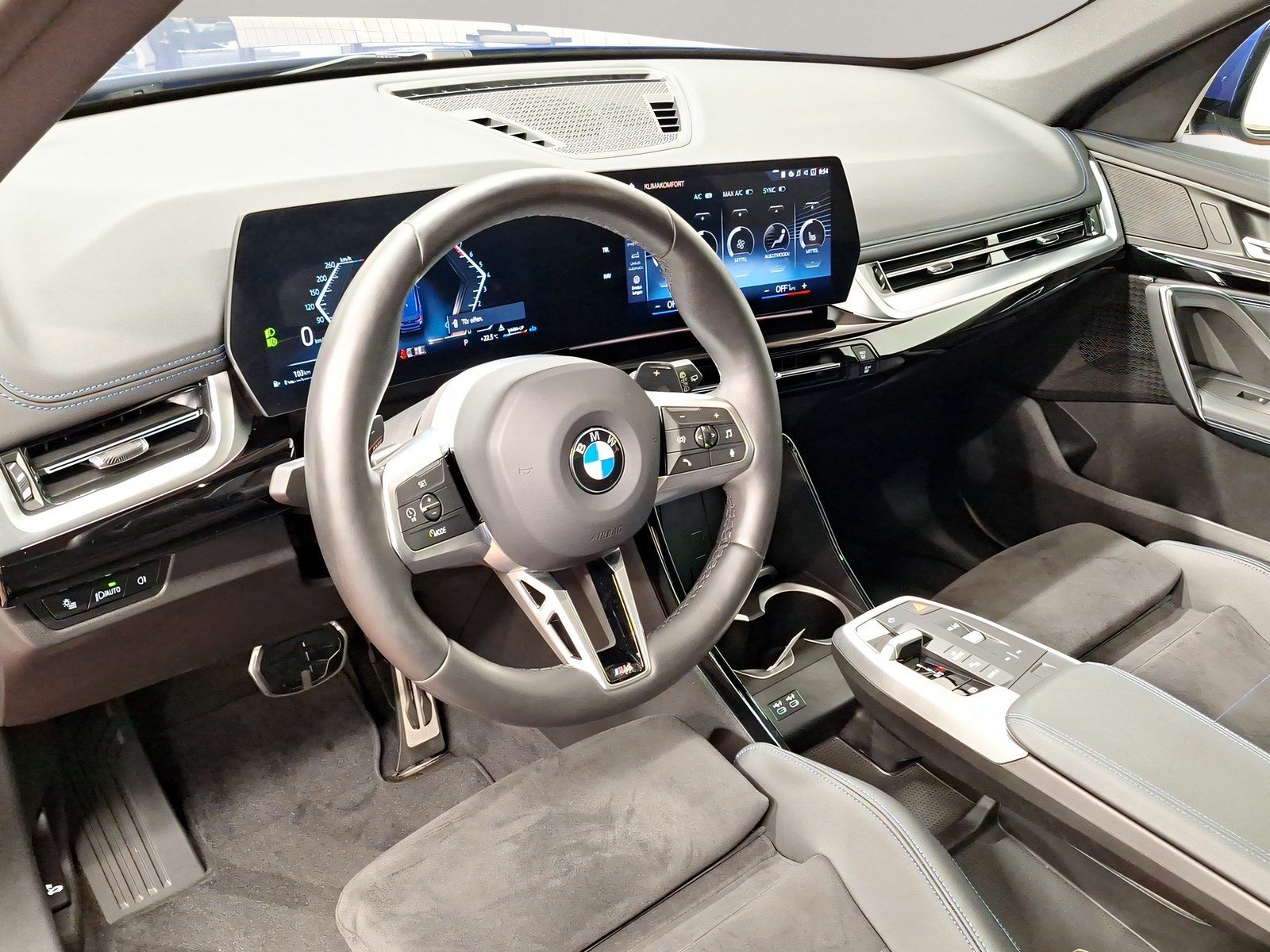 BMW X1 sDrive20i M Sport Kamera Pano.Dach LED foto 4